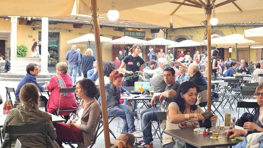 “Dialoghi” da record ma non per gli affari