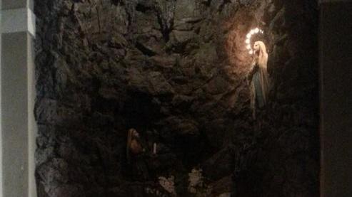 Don Ugolini avrà un sepolcro nella chiesa delle Carandine