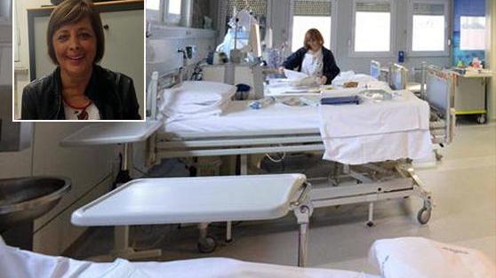 Il reparto di dialisi dell'ospedale Lotti di Pontedera e, nel riquadro, Maria Cristina Venturi