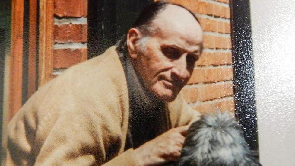 La città piange il signore dei rubinetti