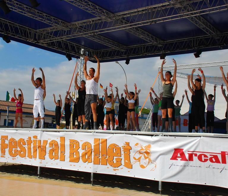 Cibo turismo e danza, la Provincia a Milano 