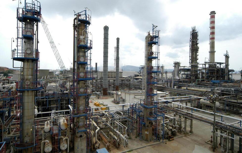 Eni: prima di tutto la sicurezza sul lavoro 