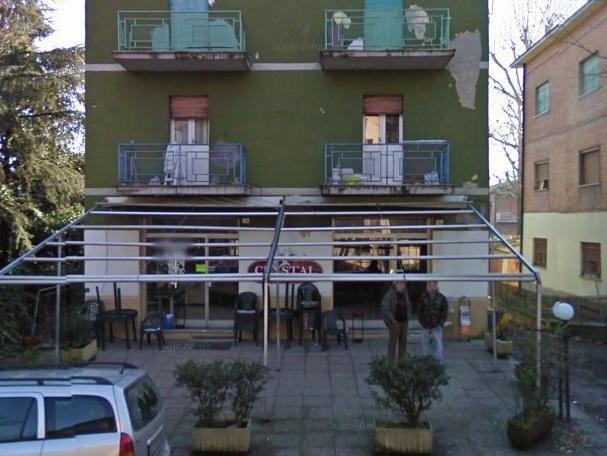 Rubati due cambiamonete al bar Crystal 