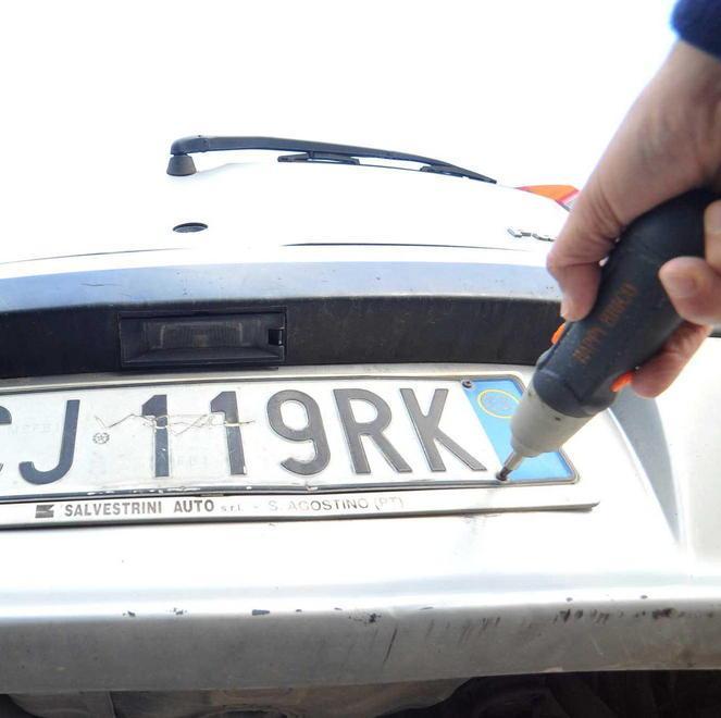 Targa vecchia? Nuova immatricolazione 