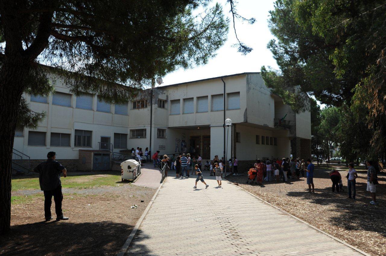 La scuola media Galilei di via Fucini a Cecina