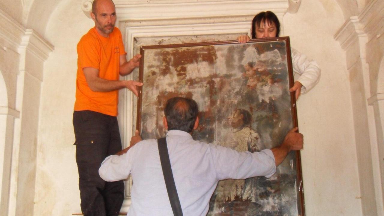 Dopo duecento anni lascia la chiesa