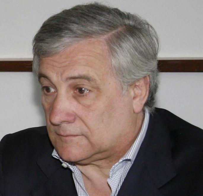 Tajani interroga l’Europa: «Quali aiuti per Saline?»