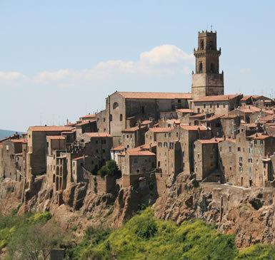  Bandiera arancione confermata per Pitigliano