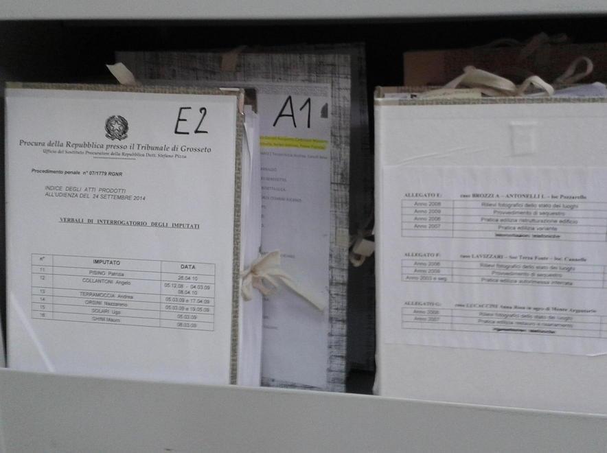«Due sassi e una stella marina non possono essere corruzione»