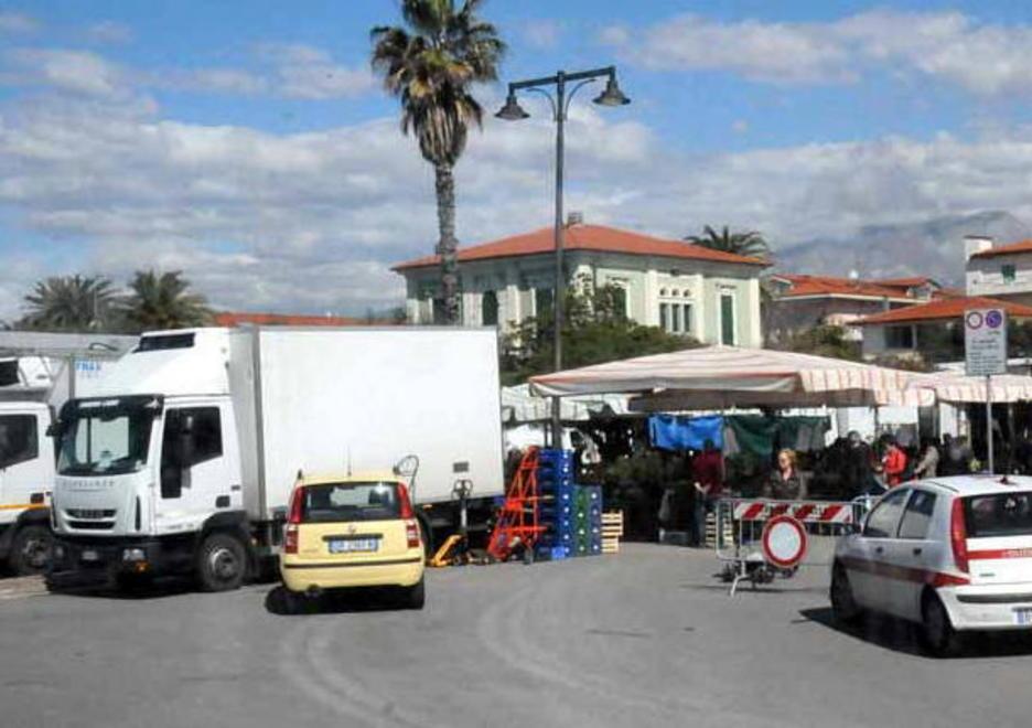 Mercato a Marina tutto da ripensare 
