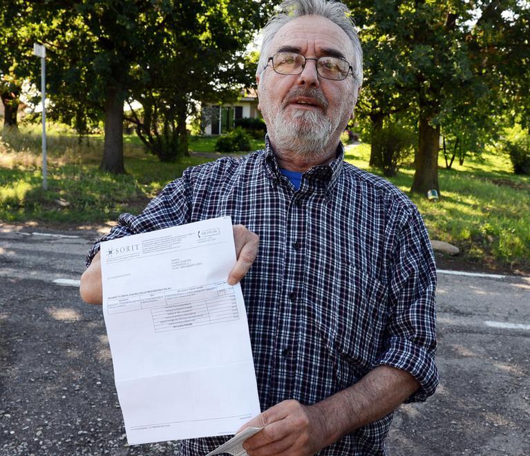 Evade 12 euro per protesta «Ora mi pignorano l’auto» 
