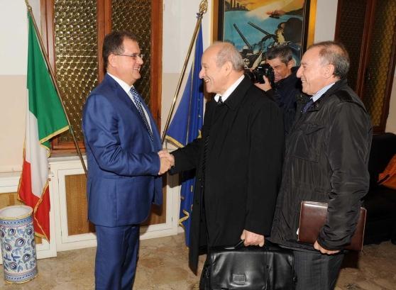 Issad Rebrab col sindaco Massimo Giuliani (foto Paolo Barlettani)