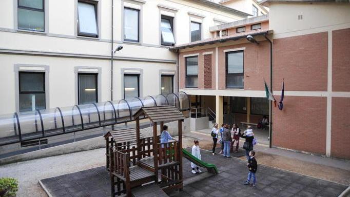 Sei giorni per gli esami sul cibo servito a mensa