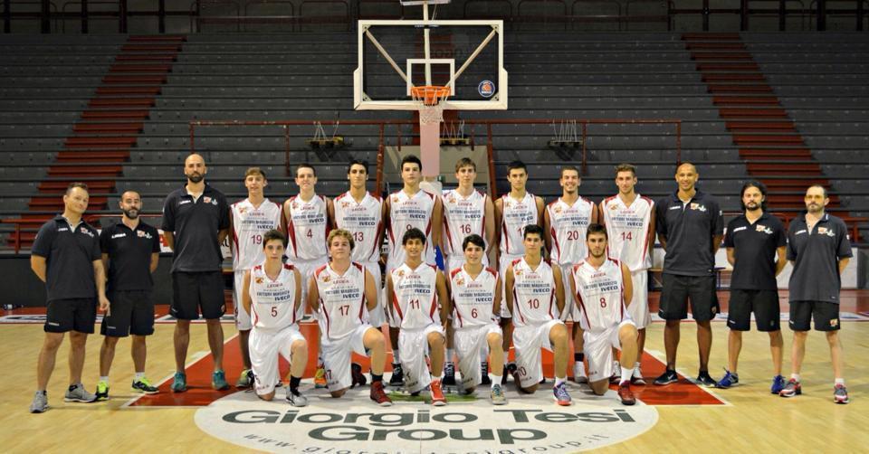 La squadra Under 19 del Pistoia Basket (foto Gori)