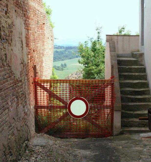 Degrado che non ha fine e paesani senza risposte 