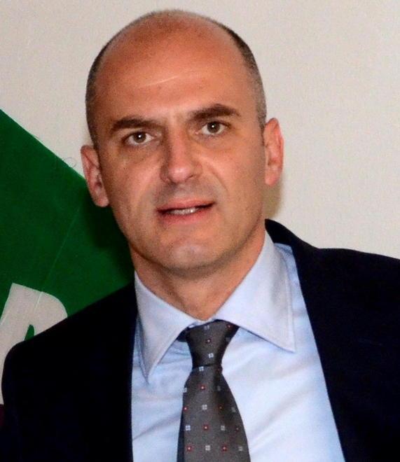 Mugnai e la festa al Canado «Adottate tutti un indeciso»