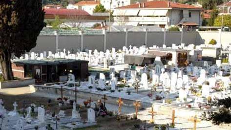 Comune-pompe funebri lite su 136.000 euro di Cosap