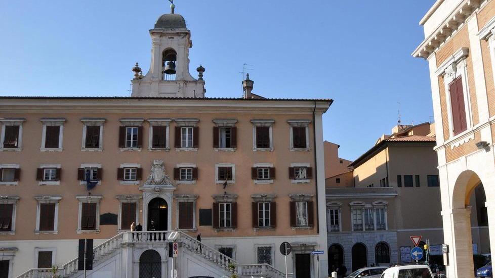 Il Comune cerca due esperti per l’edilizia