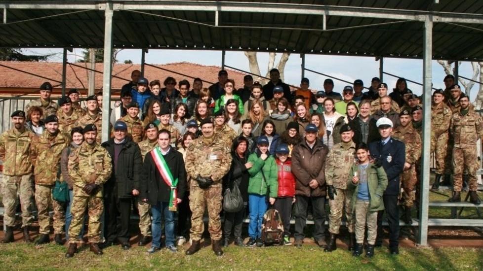 Le chiavi di Reggiolo all’Esercito