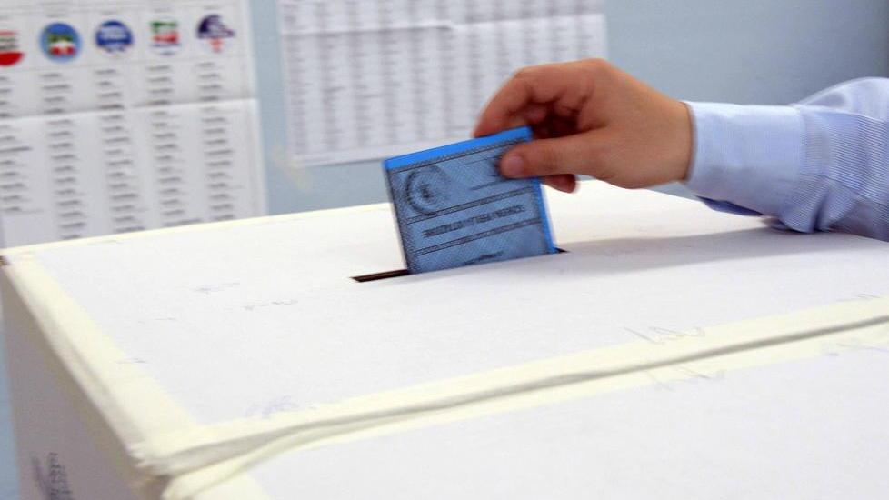 Anche 51 ultra-centenari tra gli oltre 70.000 al voto