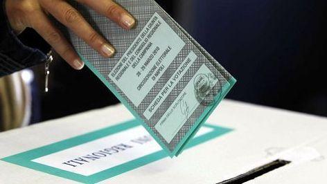 Aprono i seggi, sulla costa al voto 58.185 elettori 