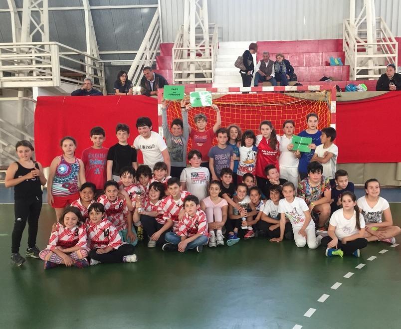 Centocinquanta bambini in campo 