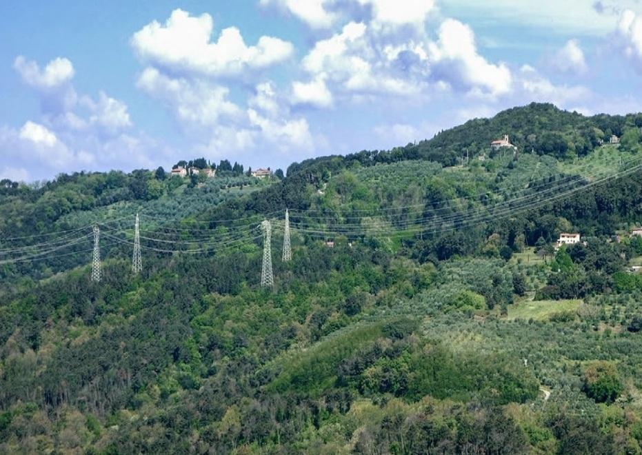 L’Oltreserchio contro il megaelettrodotto 