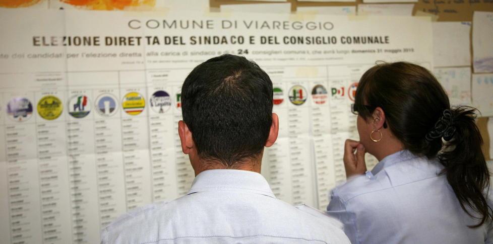 Tutti i 474 nomi in lizza per un seggio del consiglio comunale