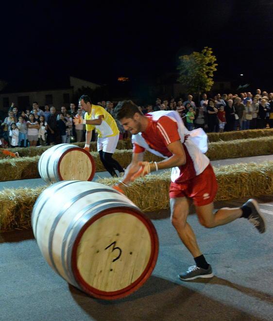 Anche il Palio del Cuoio fa gola ai truffatori, occhio ai falsi volontari 