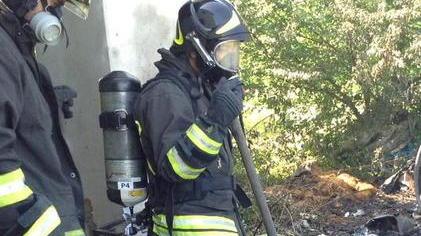 Brucia casolare abbandonato Era il rifugio dei senza tetto