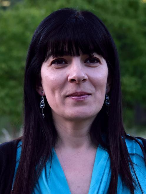 Ester Satta prende il timone del Comune