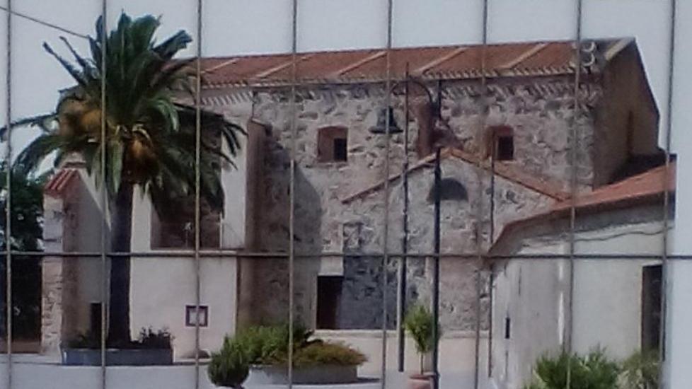 Zeddiani, chiesa da rifare: il parroco chiede 200 euro a famiglia