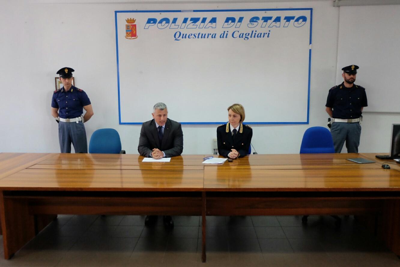 I dirigenti Alfonso Polverino e Gabriella Acca responsabili della Digos e dell'Anticrimine della questura (foto Pili/Rosas)