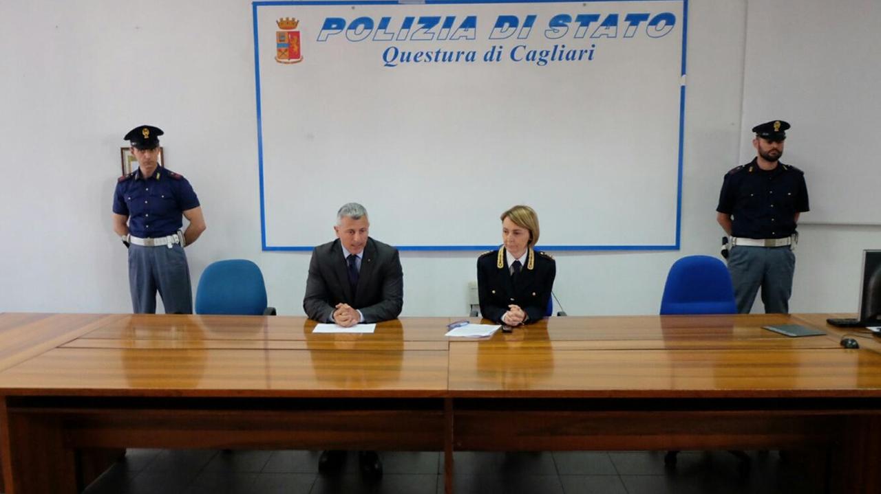 I dirigenti Alfonso Polverino e Gabriella Acca responsabili della Digos e dell'Anticrimine della questura (foto Pili/Rosas)