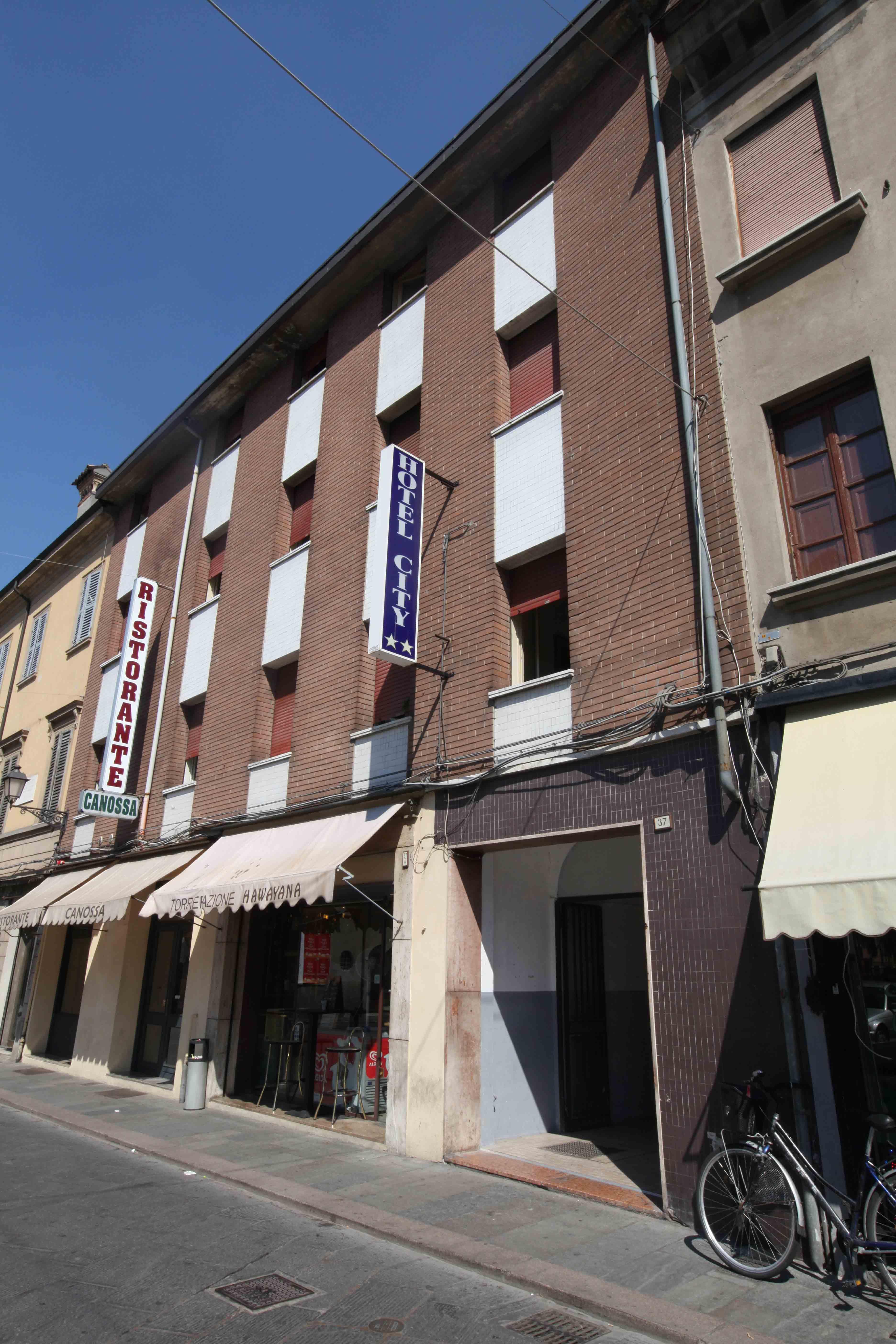 Trovata morta nella stanza dell'albergo