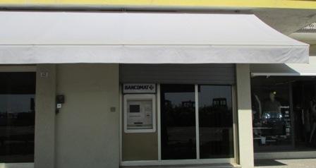 Bancomat fuori uso per tutto il weekend