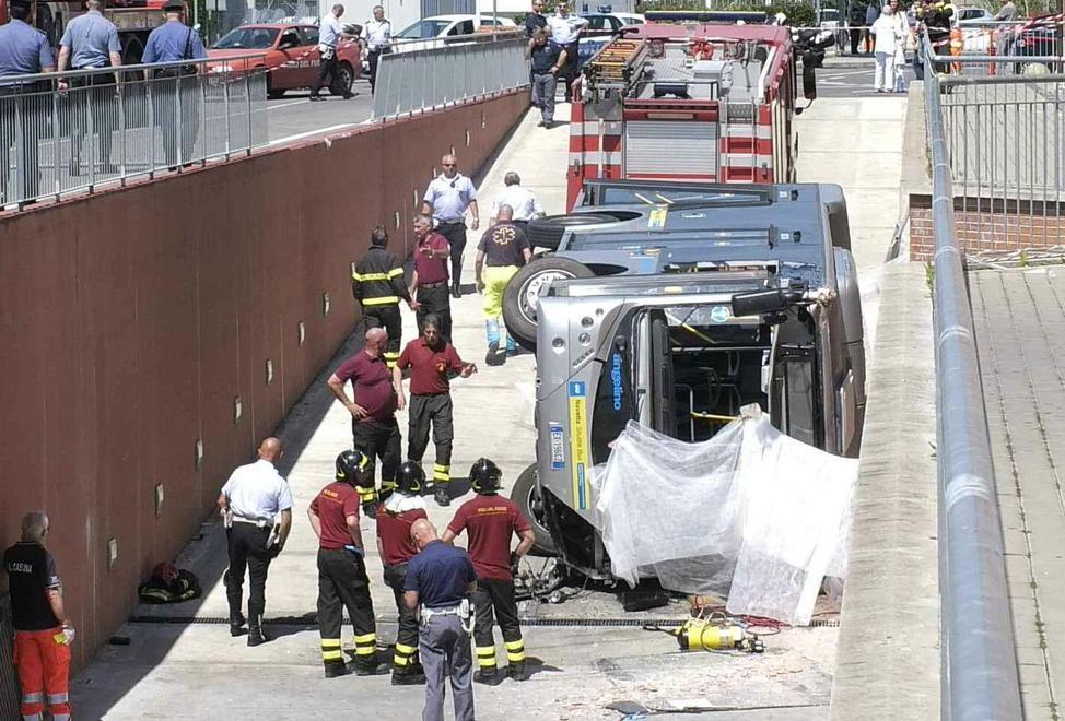 Resta ricoverata solo la donna incinta 