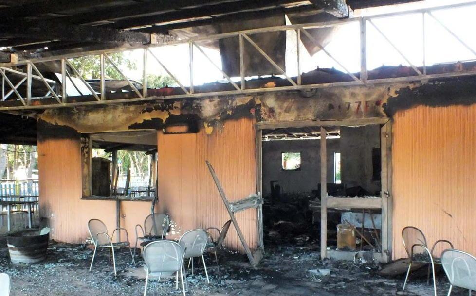 Pizzeria a fuoco, l’indagine rimane aperta 