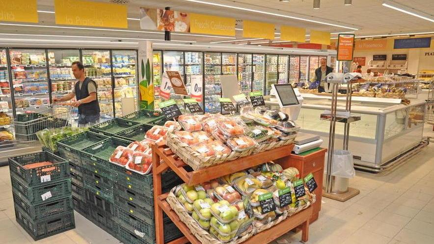 Ristrutturato il Conad 25 addetti e orario no stop