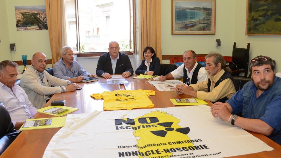 No scorie, il Comune in trincea