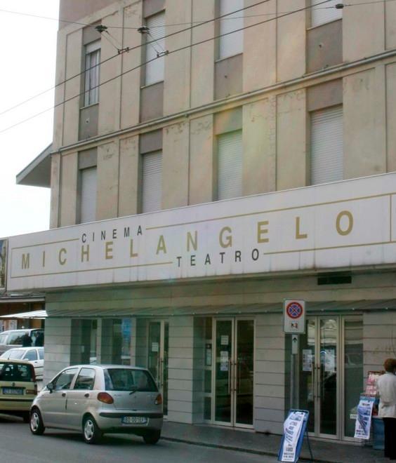Musica e cabaret per aiutare l’Africa