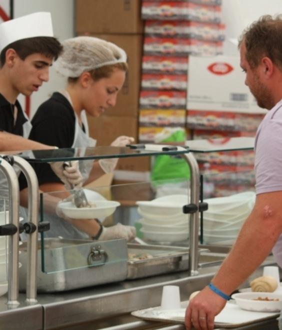 Buoni pasto Asl pranzi “ridotti” e i dipendenti non ci stanno