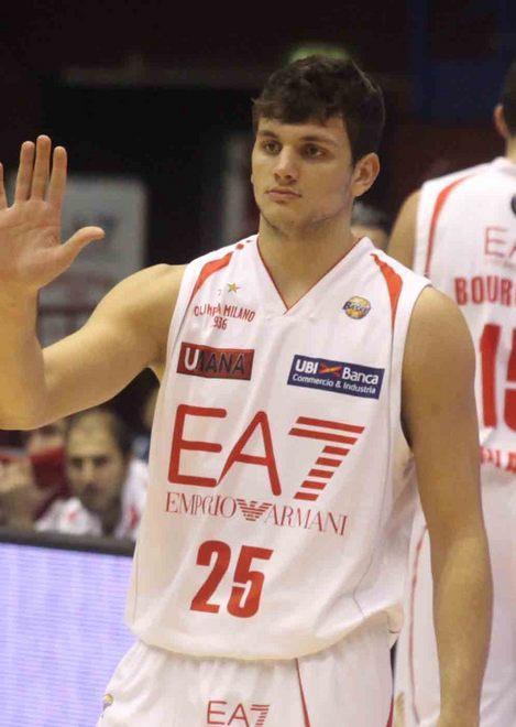 Stasera EA7 costretta a vincere nella tana del Banco di Sardegna