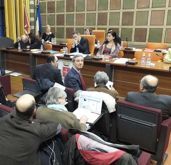 Consiglio sciolto per mancanza del numero legale