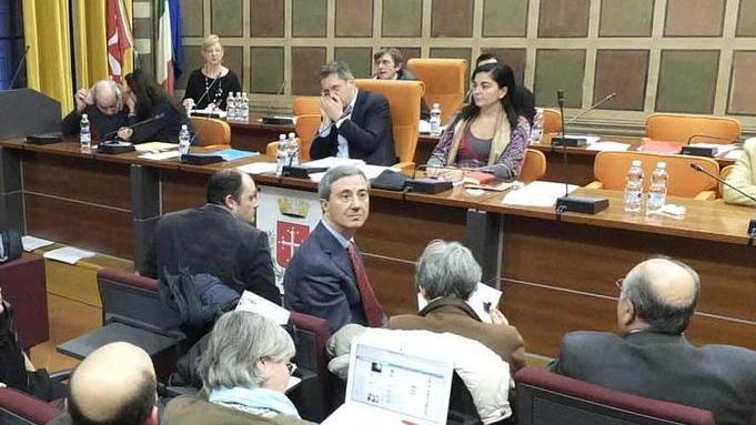 Consiglio sciolto per mancanza del numero legale