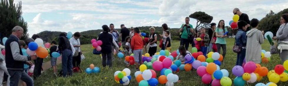 Palloncini contro la violenza