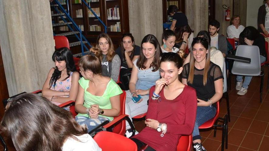 Sorpresa, i negozianti vedono rosa