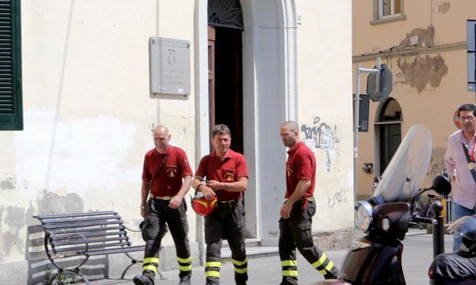 Crepe nel corridoio del liceo: sopralluogo dei pompieri