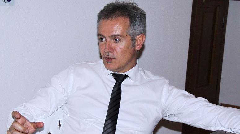 Abusivismo, la prima grana del neo sindaco