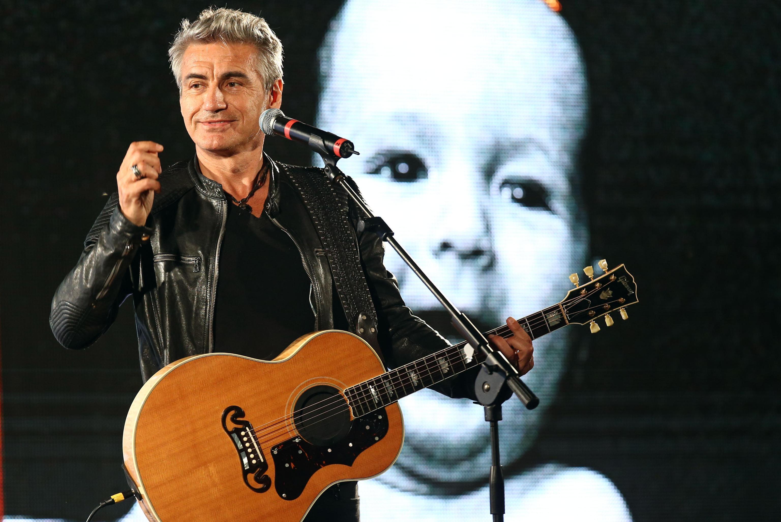 Ligabue spopola su facebook: ecco tutti i suoi gruppi
